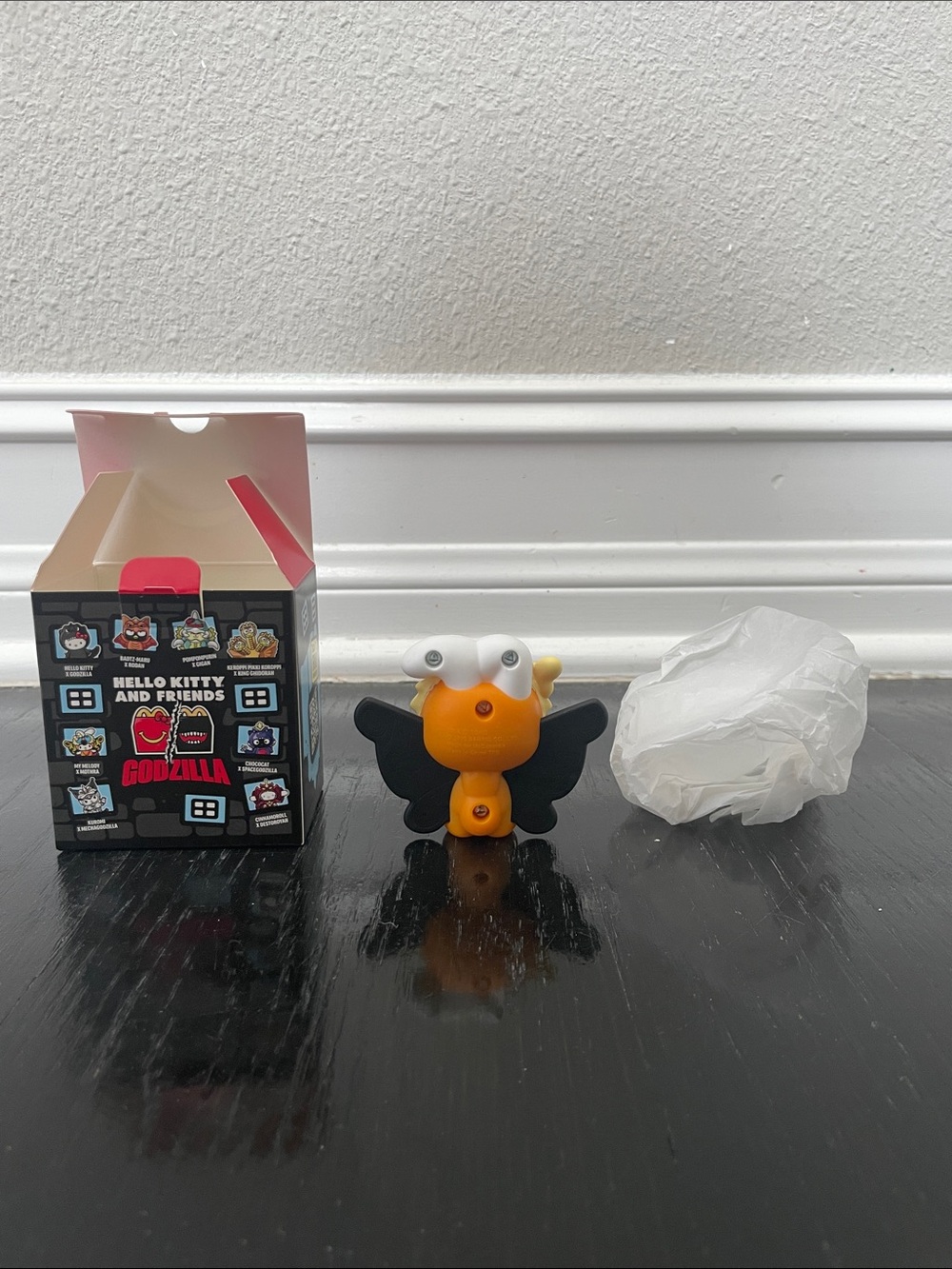 McDonald's Happy Meal Toy - My Melody Mothra - Picture 2 of 8
